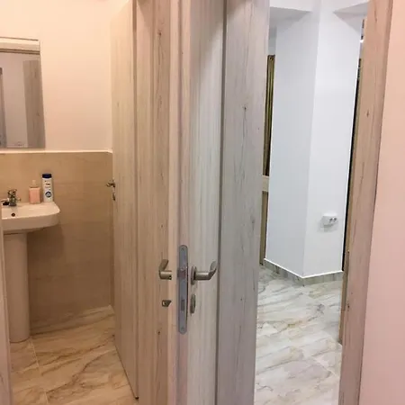 아파트 Big 6 Năvodari